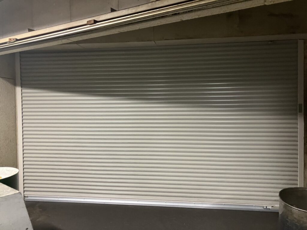 ブロードシャッター工事