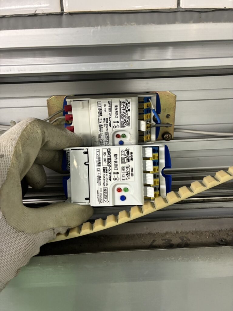 名古屋市　自動ドア修理