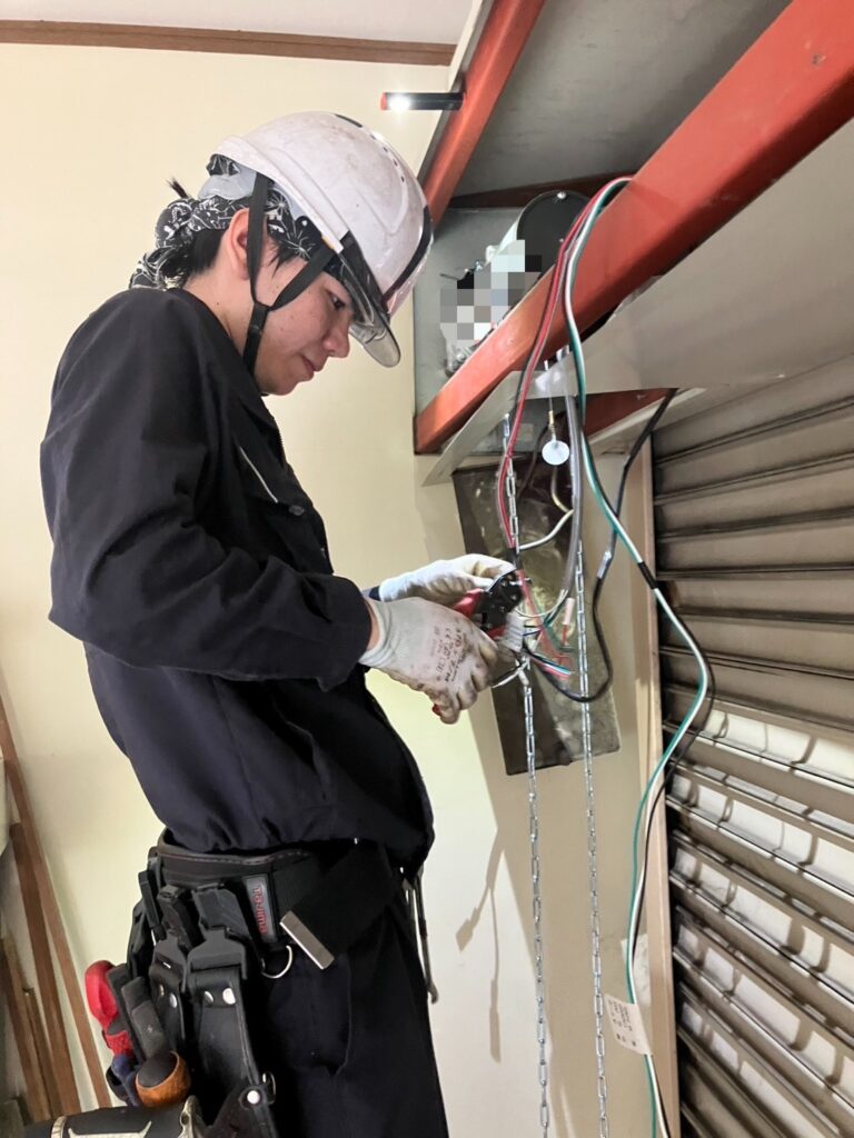 愛知県　電動シャッター修理