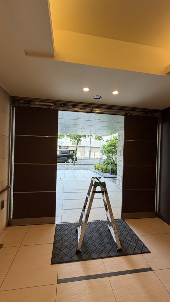 名古屋市自動ドア修理