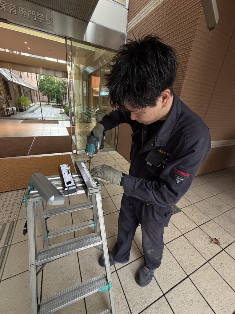 名古屋市 自動ドア修理