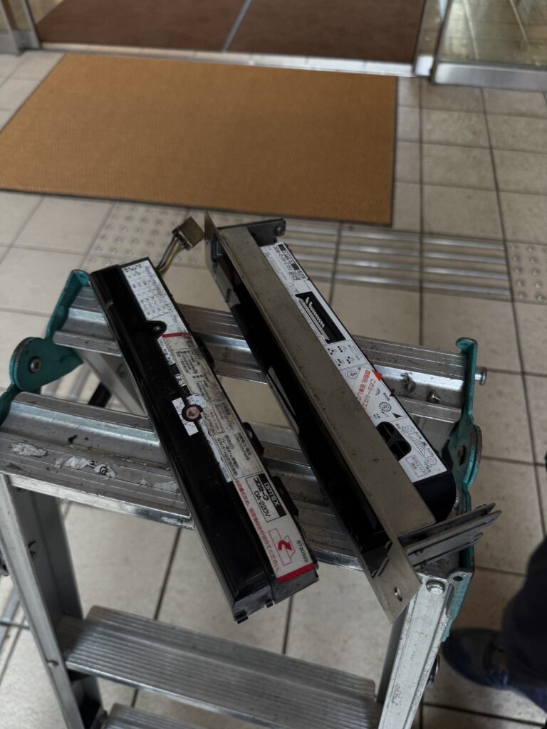 名古屋市　自動ドア修理