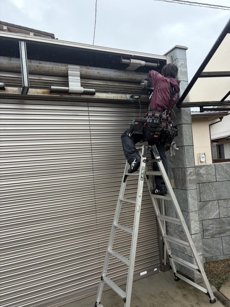 愛知県　電動シャッター修理